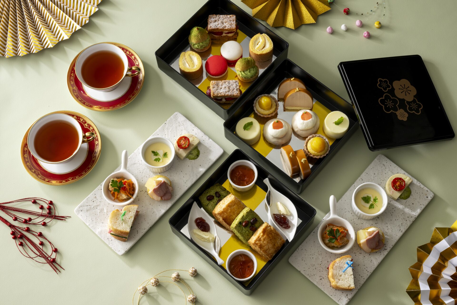 New Year Afternoon Tea 2025【 2024.12.26（木）～2025.1.13（月・祝）】